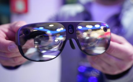 How Qualcomm's new wearables chipset could spell the end of smartphone dominance