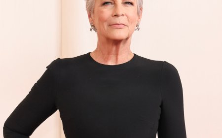 How Jamie Lee Curtis Predicted Daniel Radcliffe's Harry Potter Role