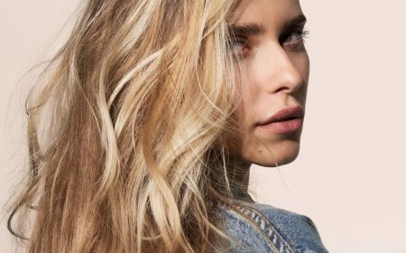Get the Perfect '90s Blonde Hair with Tips from Celebrity Colorists