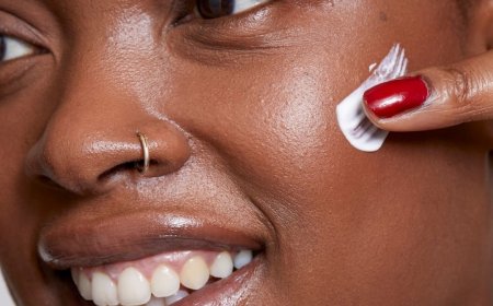 Tretinoin or Retinol: A Dermatologist Reveals Which Is Right For You