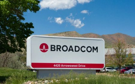 Broadcom (AVGO) Stock Surges 5% on Bold $100B AI Revenue Projection by 2027