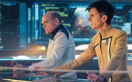 What is an Omega molecule in Star Trek and why is it so dangerous?