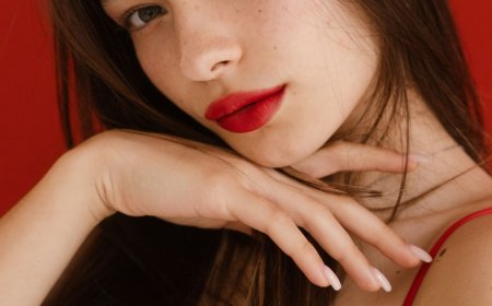 The Secret to Finding Your Perfect Red Lipstick Shade