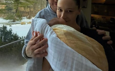 Elsie Hewitt Shares New Pic of Her, Pete Davidson's 3-Month-Old Baby