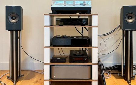 I enjoyed testing this accomplished active stereo speaker system, until it threw in the towel too easily