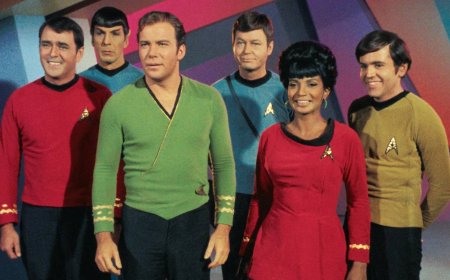 8 Sci-Fi Space Shows Better Than Star Trek