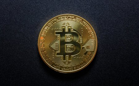Bitcoin ETF inflows fall to $619M as oil shakes markets