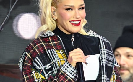 Gwen Stefani Details “Miracle” of Getting Pregnant in Her 40s