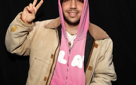 Benny Blanco Addresses Rumors About Hygiene After Dirty Feet Backlash