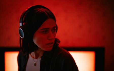 ‘Undertone’ Review: This Low-Budget Horror Sensation Can’t Live Up to Its Clever Premise