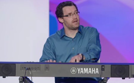 Journey composer Austin Wintory played an unreleased song from his canceled 'dream job of all time' during the Game Developers Choice Awards, just to drive home that the industry's doing great