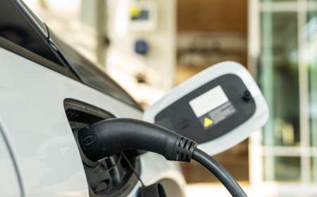 Doubling the voltage: What 800 V architecture really changes in EVs