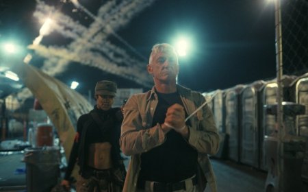 Sean Penn Wins Best Supporting Actor Oscar for ‘One Battle After Another’