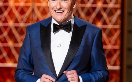 What Snacks Conan O'Brien Snuck Into the Oscars Show for Celebrities