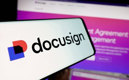 DocuSign (DOCU) Stock Q4 Earnings: Key Metrics to Watch Before Tuesday’s Report
