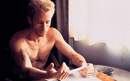 Memento is the key to understanding Christopher Nolan's obsession with time