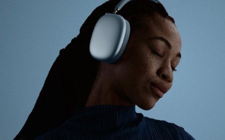 Apple’s AirPods Max 2 bring H2 chip, boosted ANC in April for $549