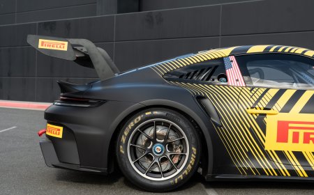 Driving the $375,000 Porsche race car that debuted as a $12 DLC in iRacing