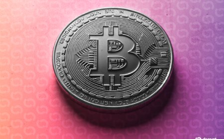 Bitcoin Pushes Higher as Macro Tests Loom