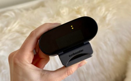 This infrared gadget claims to improve your mood with lights - I got to the bottom of it