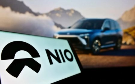 NIO (NIO) Stock Plunges 6.5% as Shelf Registration Sparks Dilution Worries