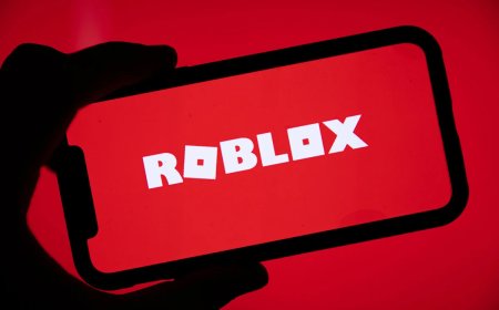 Roblox (RBLX) Stock Dips as Platform Introduces Revenue Share on Brand Sponsorships