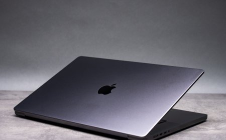 The new MacBook Pro is still fast as hell