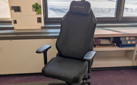 Blacklyte Athena Pro Review: Watch out, Secretlab?