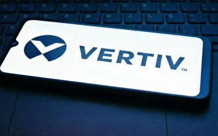 Vertiv (VRT) Stock Plunges 10% After Reaching Record Peak of $277.87