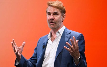 This AI expert says the job apocalypse isn't coming, even if you're a coder - here's why