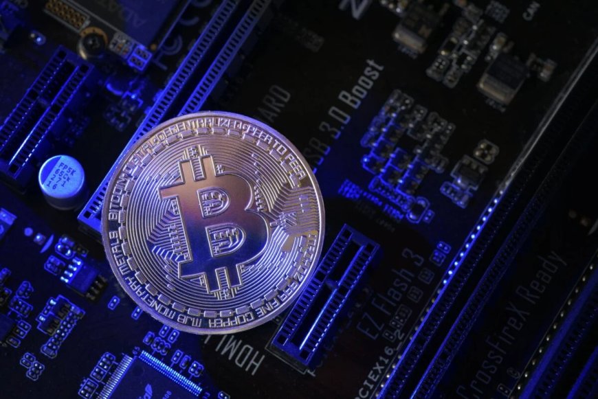 Bitcoin (BTC) Price Surges Past $73K Amid $1.47B ETF Inflow Surge and Brandt’s Bullish Pivot