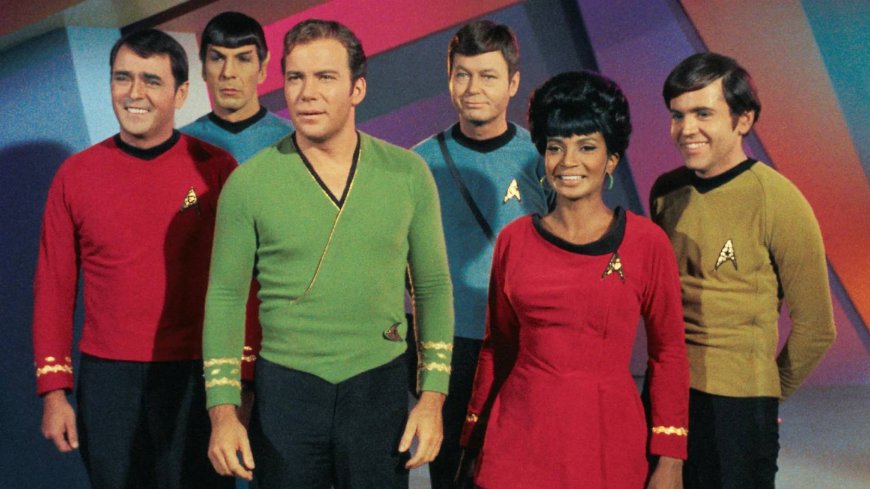 8 Sci-Fi Space Shows Better Than Star Trek