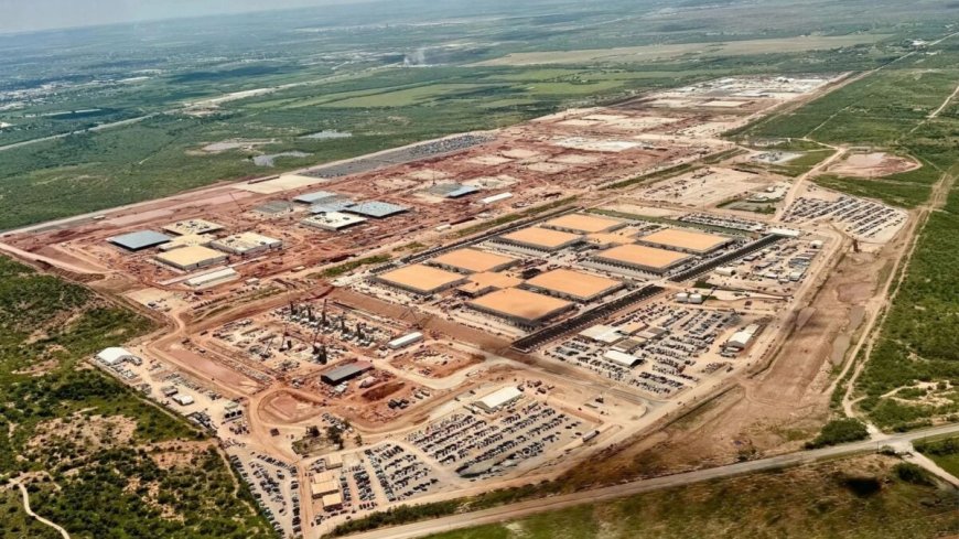 Coming Soon, From the People Behind ICE Detention Camps: Data Center Company Towns