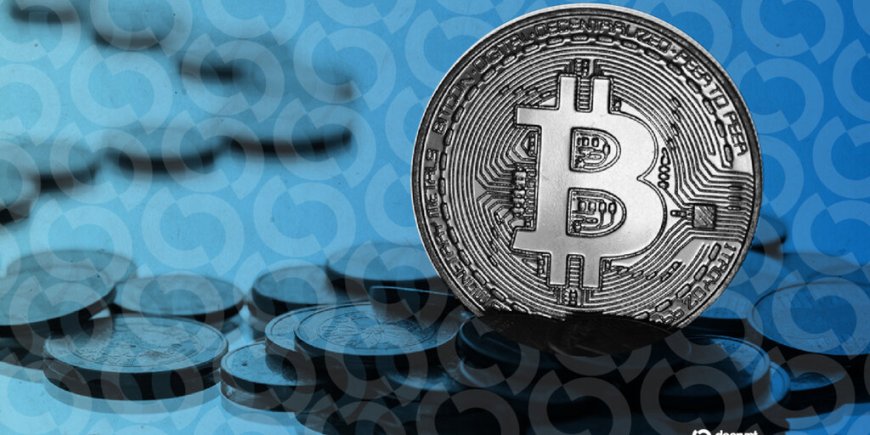 Bitcoin Advances as Oil Jumps Toward $100 on Further Middle East Strikes