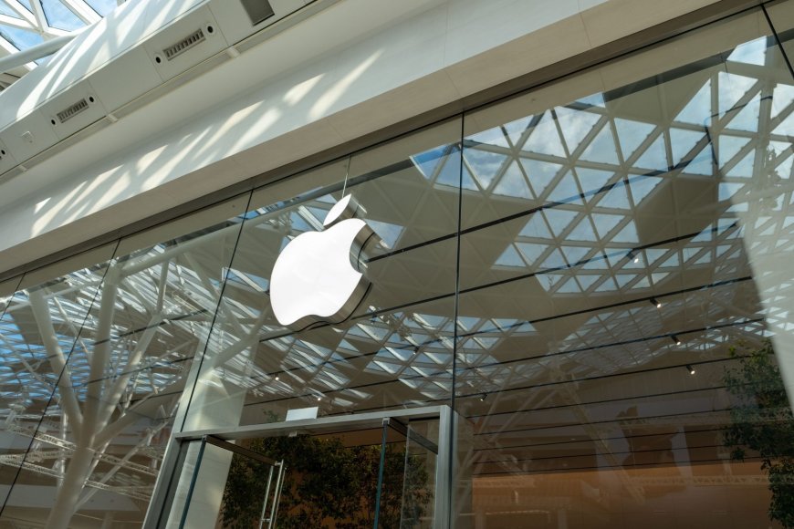 Apple (AAPL) Stock: Second-Generation AirPods Max Unveiled After Five-Year Wait