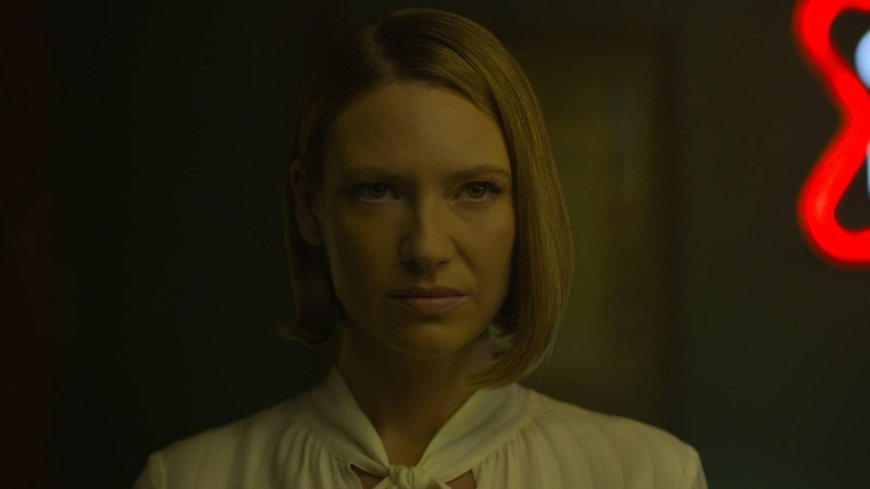 Netflix's 2-Part Crime Thriller Series Is So Good, You Can Rewatch It Multiple Times
