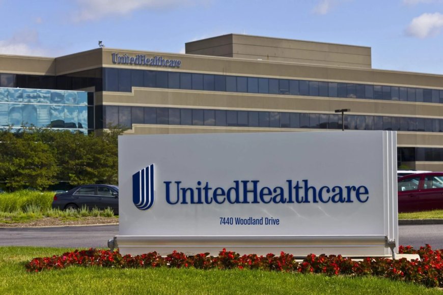 UnitedHealth (UNH) Stock Faces Pressure from Analyst Downgrades and Regulatory Challenges