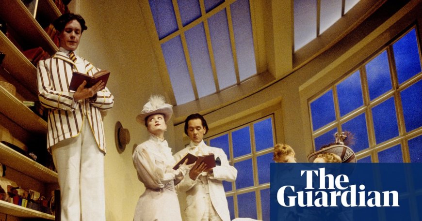 Robert Fox obituary