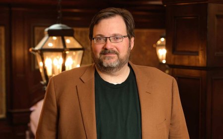 Brandon Sanderson’s New Mistborn Movie Hits Major New Milestone As Apple TV’s Fantasy Gets Exciting Update
