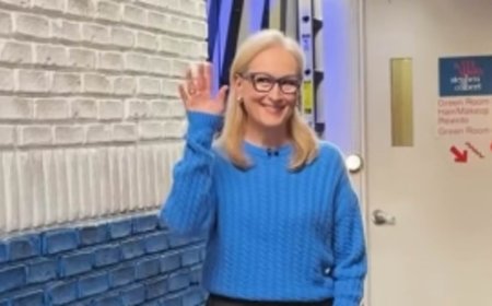 Meryl Streep struts in a leopard-print top before changing into CERULEAN sweater from Devil Wears Prada for The Late Show appearance