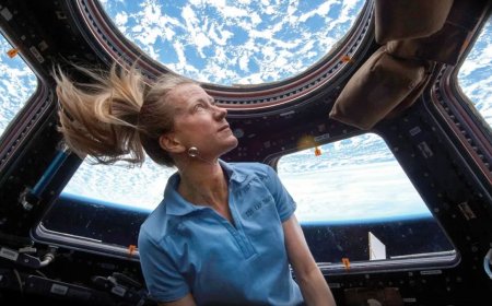 Smartphones in space — the Artemis II crew are throwing an iPhone around in zero gravity