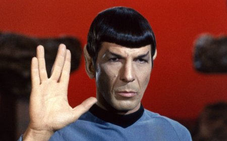 11 TV Shows We Thought Would Be The Next Star Trek