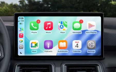 You can use Google Meet with CarPlay now: How to join meetings safely in your car