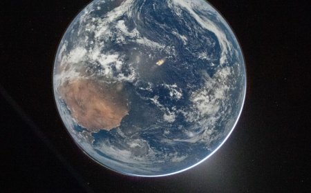 As Artemis II zooms to the Moon, everything seems to be going swimmingly