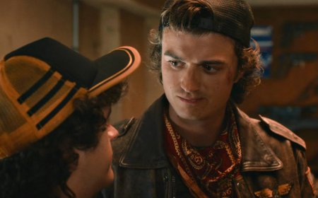 Netflix's Stranger Things Officially Returns In Two Weeks & There Are 17 Episodes To Catch Up