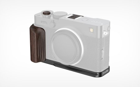SmallRig Brings Stylish Wooden Grip and Tripod Plate to the Fujifilm X-E5