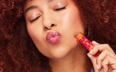 Maybelline Is Bringing Back 2016 Beauty(Yes, Really!)