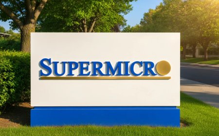 Super Micro Computer (SMCI) Stock Downgraded Amid Legal Woes and Geopolitical Headwinds
