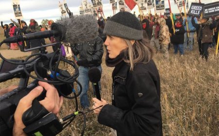 ‘Steal This Story, Please!’ Review: Journalist Amy Goodman Is the Subject of a Glowing Doc That Should Rally the Converted