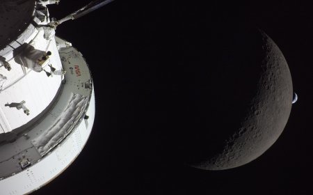 10,000 photos in 7 hours: The surreal views of NASA’s Artemis II mission